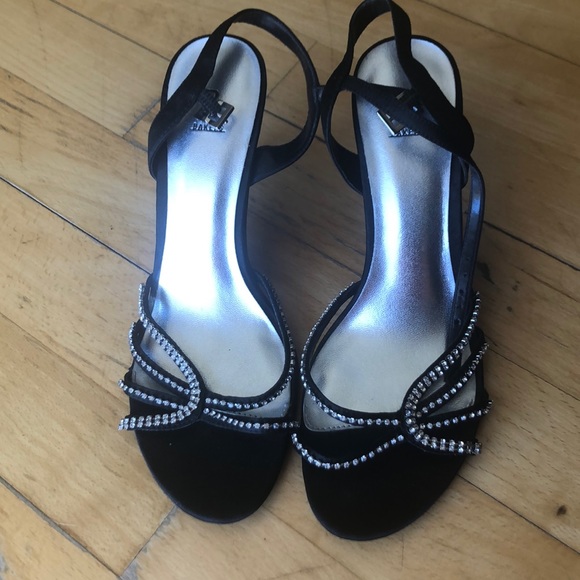 Bakers Shoes - 🆕 Dressy Little Strappy Heels! 💕